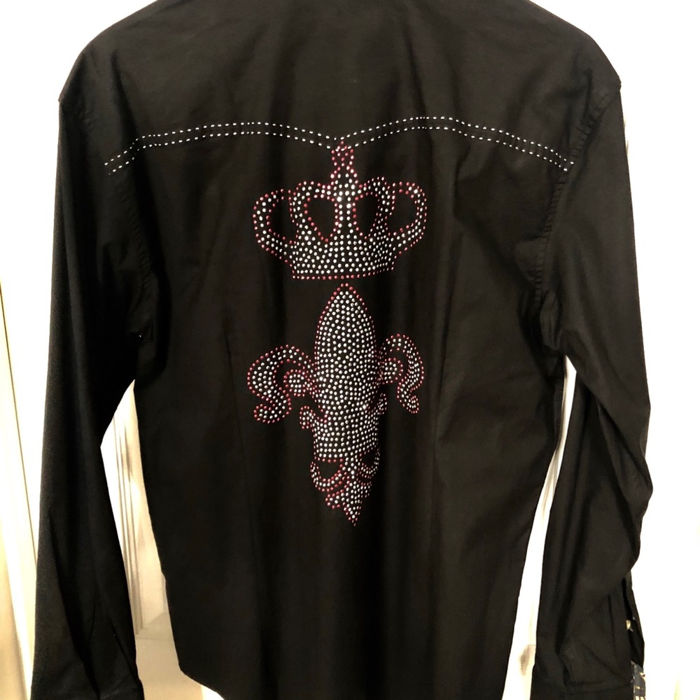 Mens Fashion dress shirt. Long sleeve fitted.